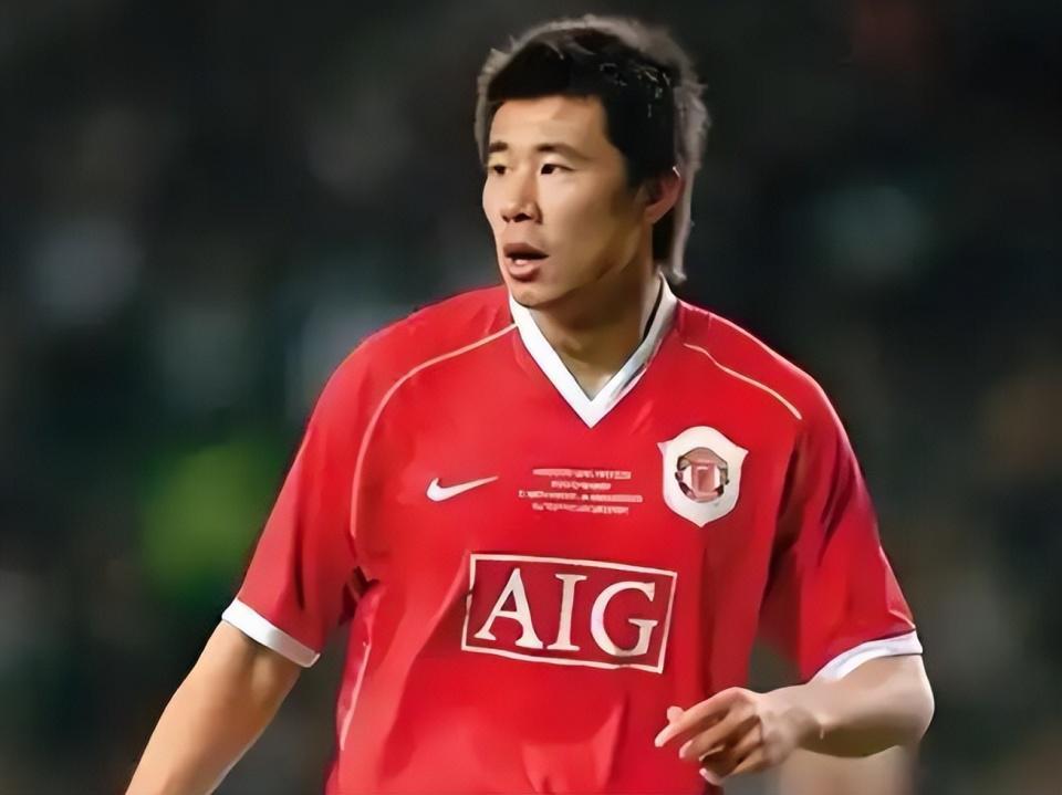 搞笑！董方卓社媒评论区沦陷，遭球迷问候：起床了，你爹进决赛了